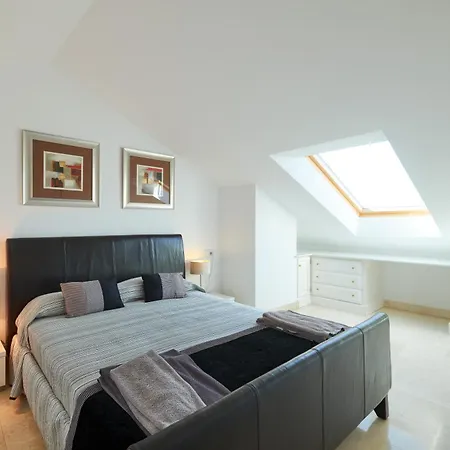 Apartment 4 Bedroom In Noray, San Pedro Marbella