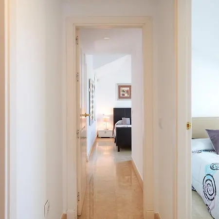 4 Bedroom In Noray, San Pedro Apartment