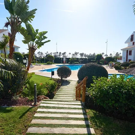 4 Bedroom In Noray, San Pedro Apartment